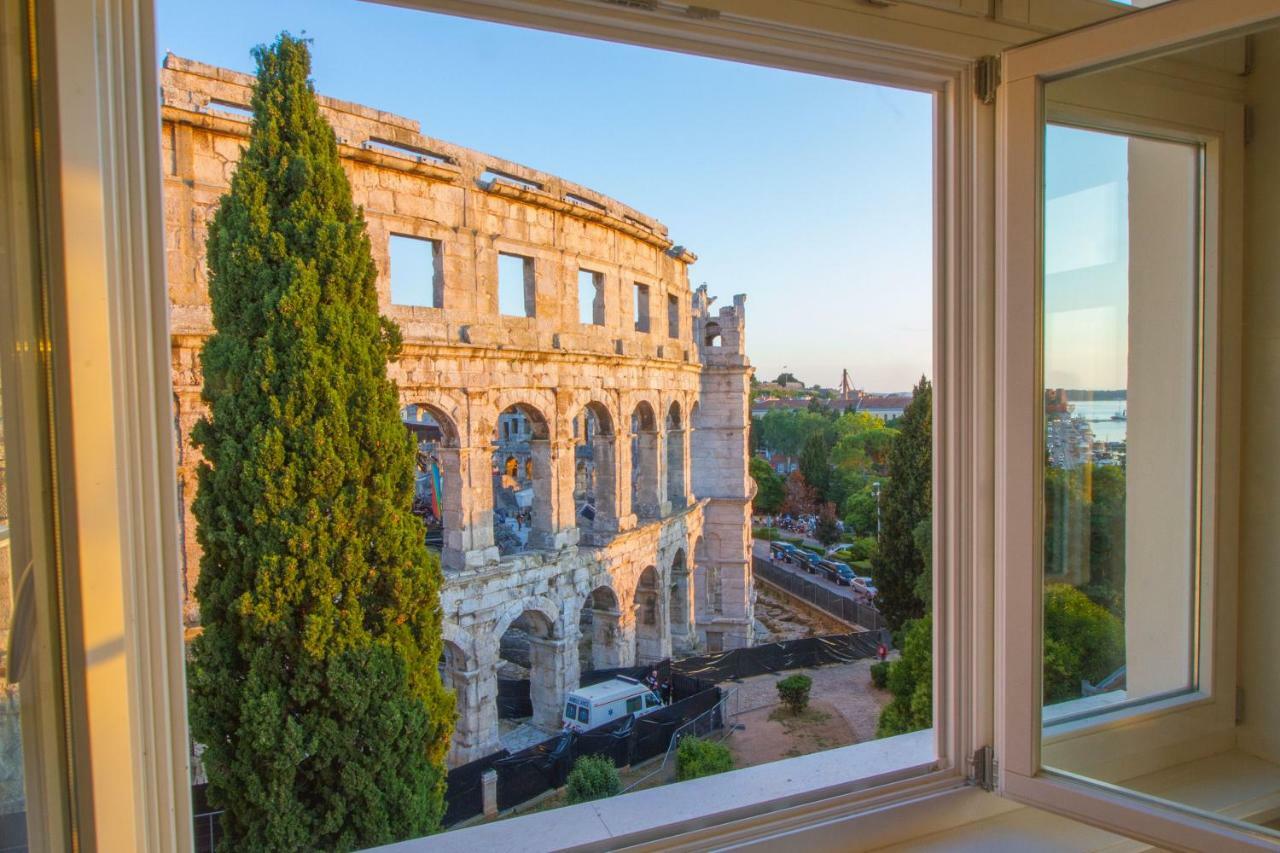 Arena & Seaview Luxurious Apartma Pula