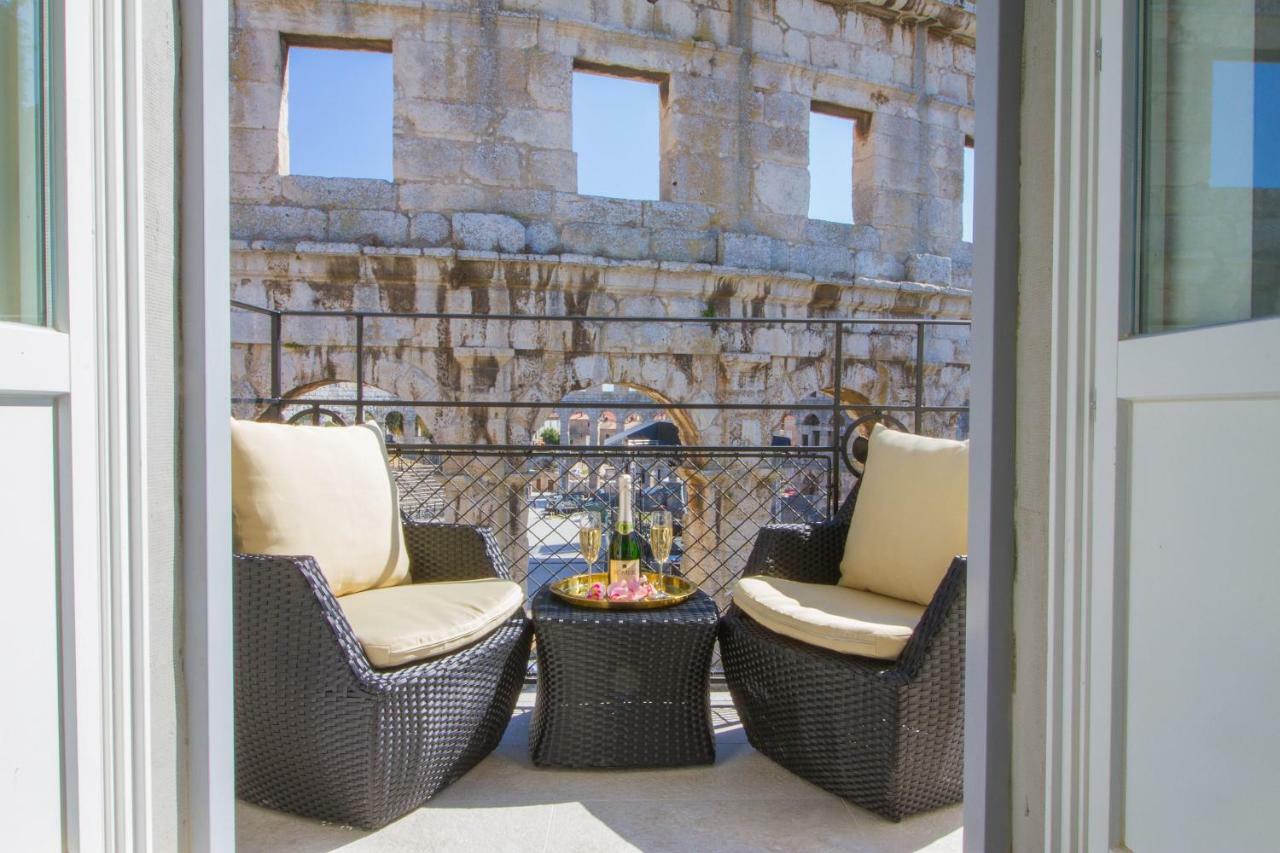 Arena & Seaview Luxurious