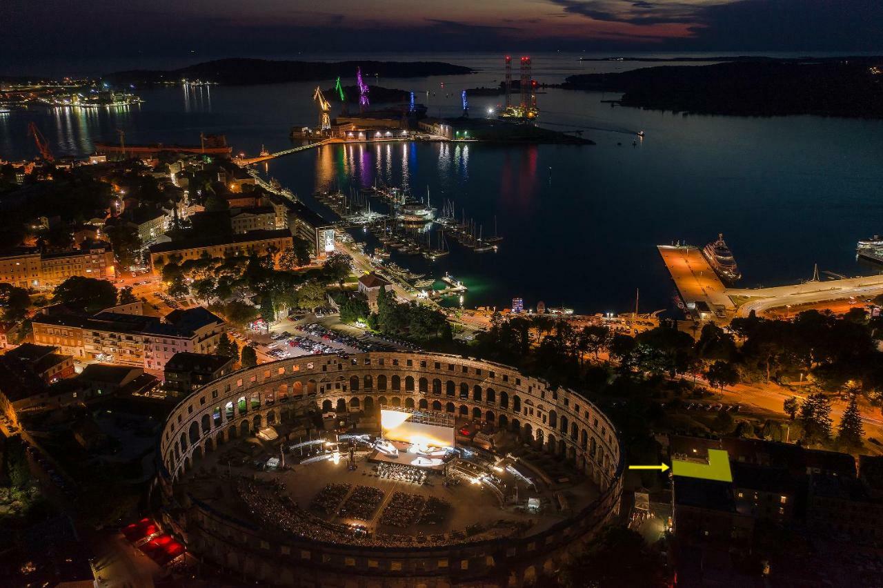 Arena & Seaview Luxurious